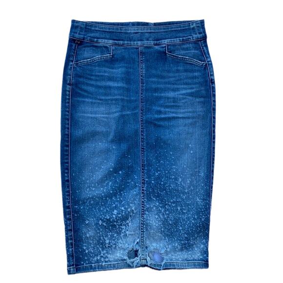 New Citizens of Humanity Karmen Splattered Shredded Ripped Pencil Jean Skirt 27 - Picture 6 of 15
